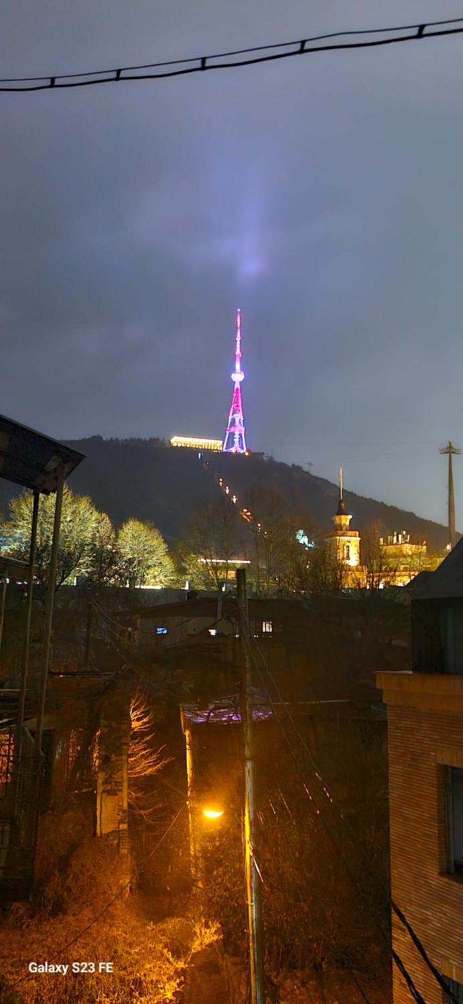 Queen' Palase Tbilisi Buitenkant foto